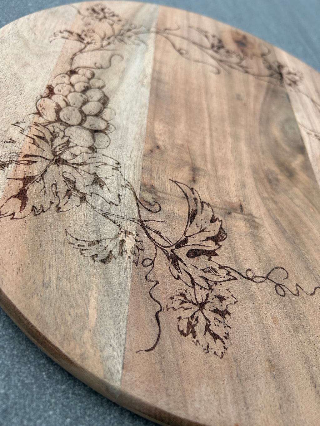 Engraved Acacia Pizza Board