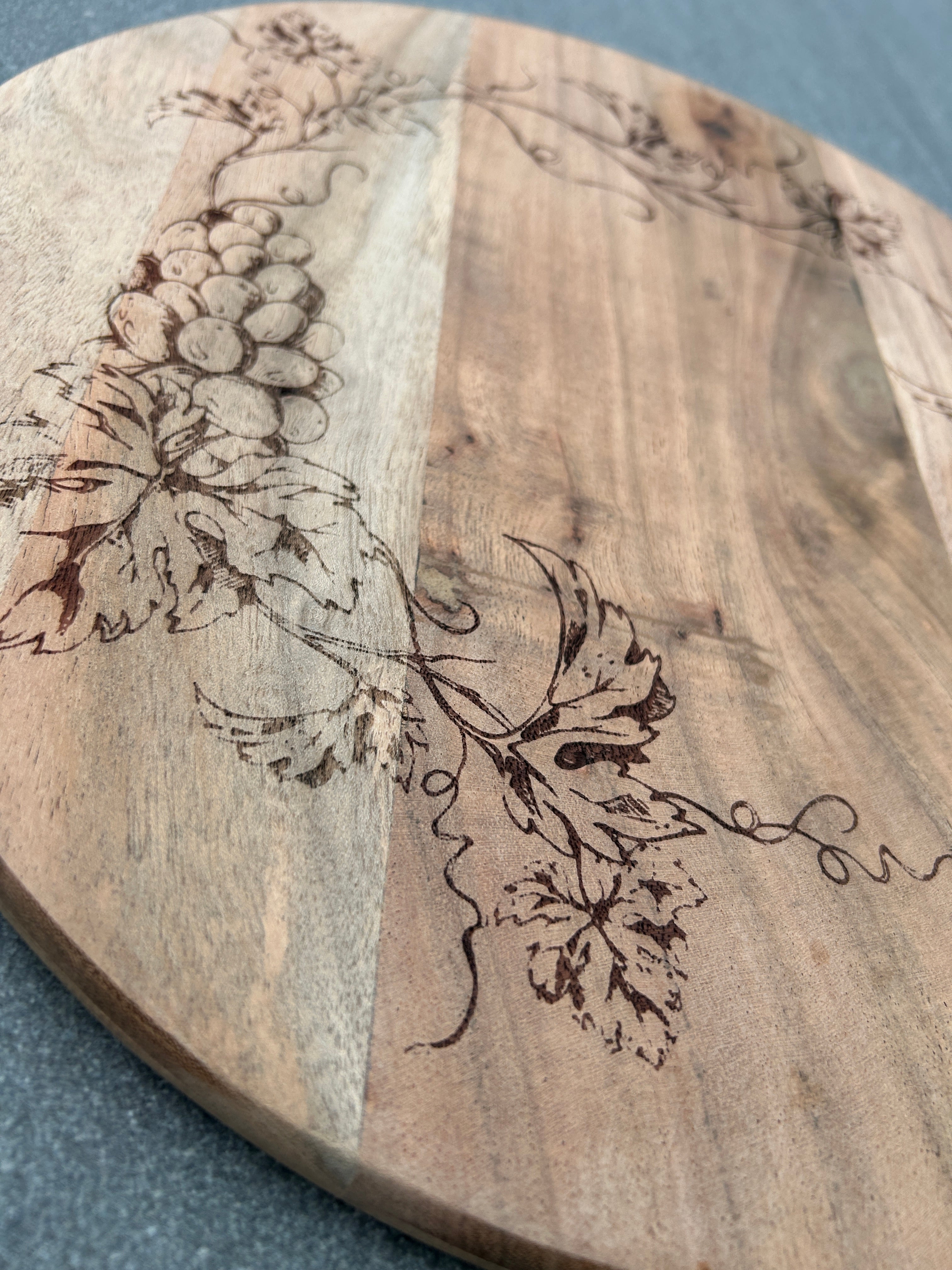 Engraved Acacia Pizza Board