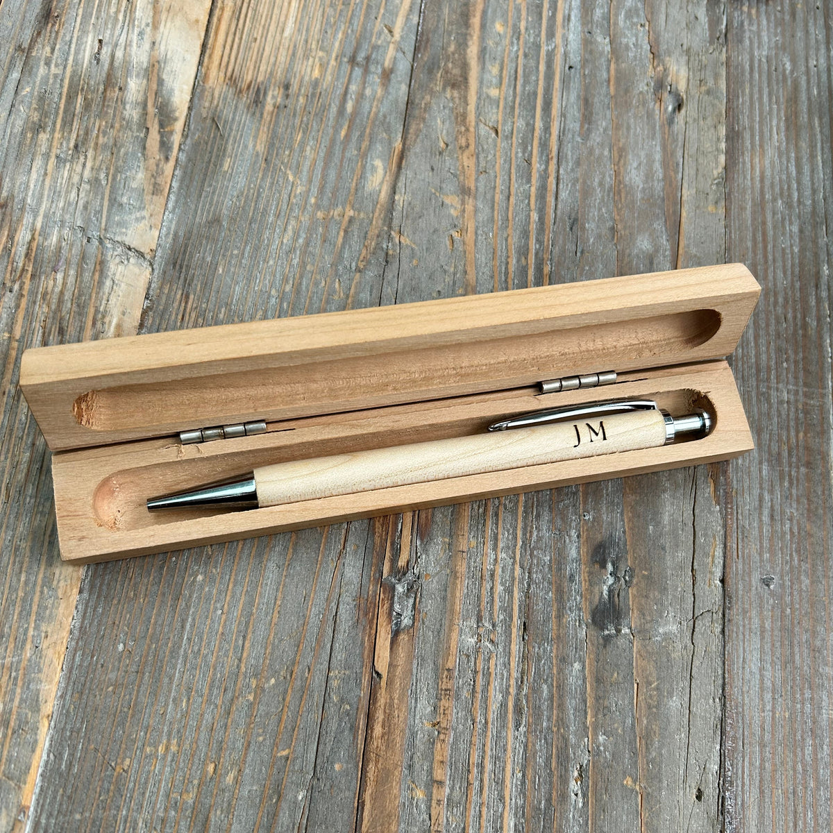 Personalised Beech Pen & Presentation Box