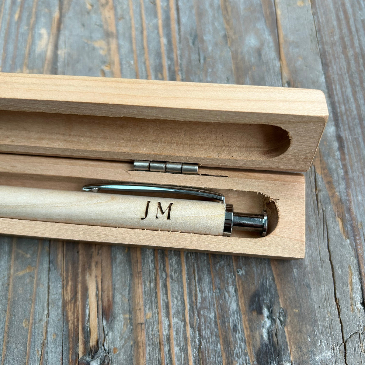 Personalised Beech Pen & Presentation Box